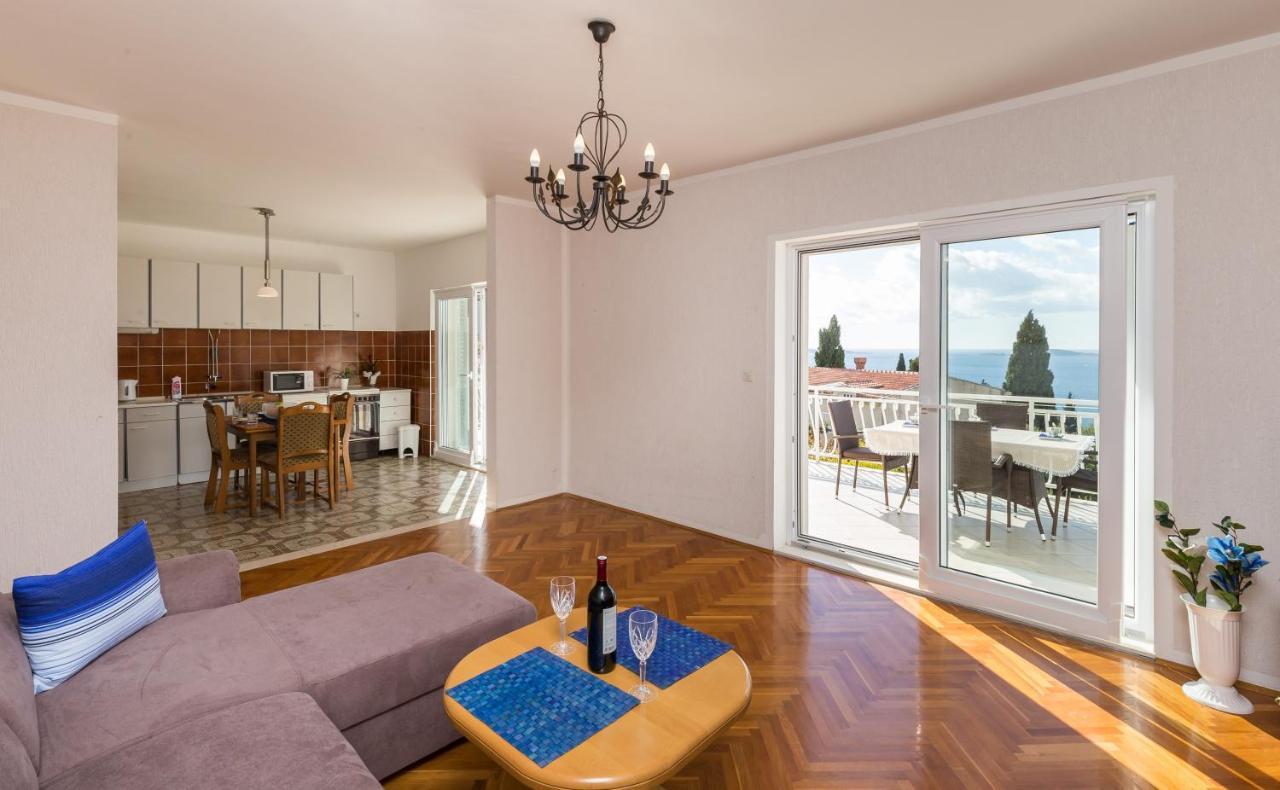 Apartments Villa Enzian 米利尼 外观 照片